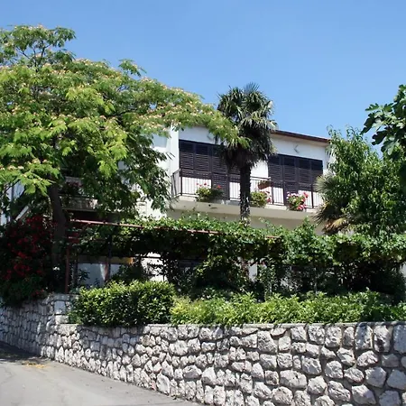 Apartment 2350a