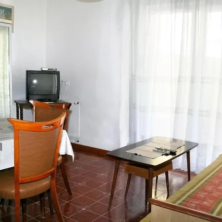 Apartment 2350a